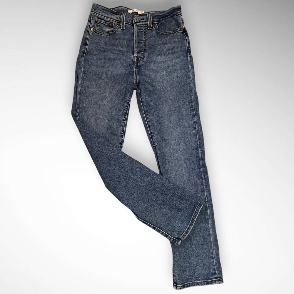 LEVIS Wedgie Straight Medium Wash High Rise Button Fly Jeans Size 27